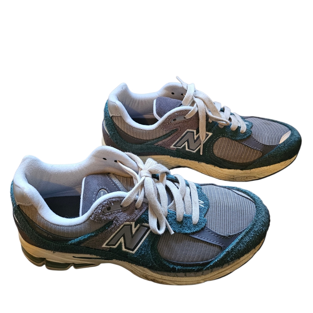 New Balance Gray and Teal Sneakers